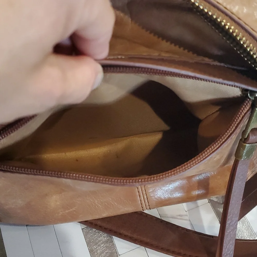 The Sak brown leather purse - Picture 12 of 16